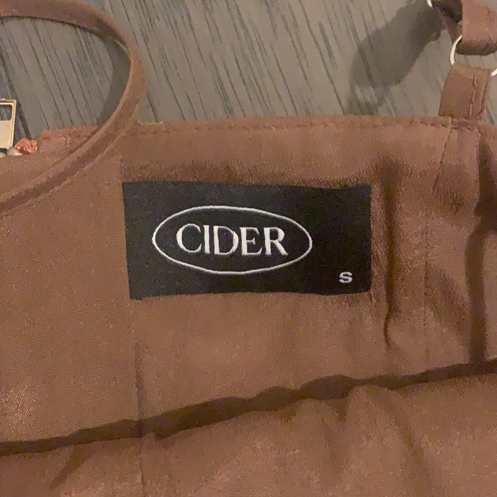 Cider Top - Picture 3 of 3